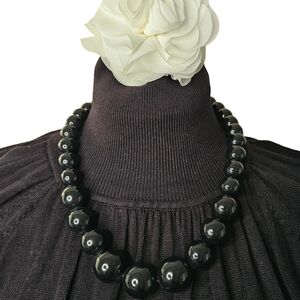 Acrylic Graduating Black Beads Necklace
